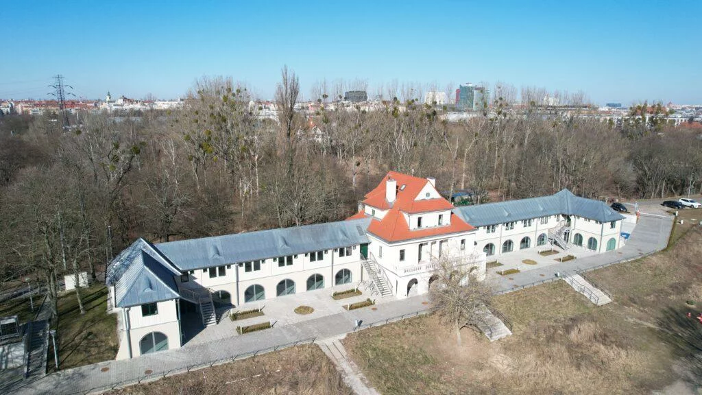 PPTP Łazienki Rzeczne — zdjęcie 1